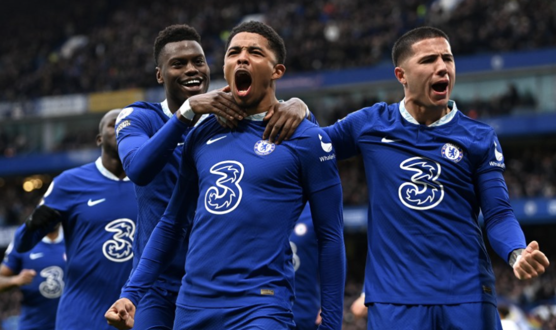 意媒：那不勒斯、米兰、曼城、巴萨关注乌迪内斯中场阿蒂尔